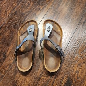 birkenstock Gizeh Sandals Womens Size EU 39 Blue Gray Shimmer T-Strap